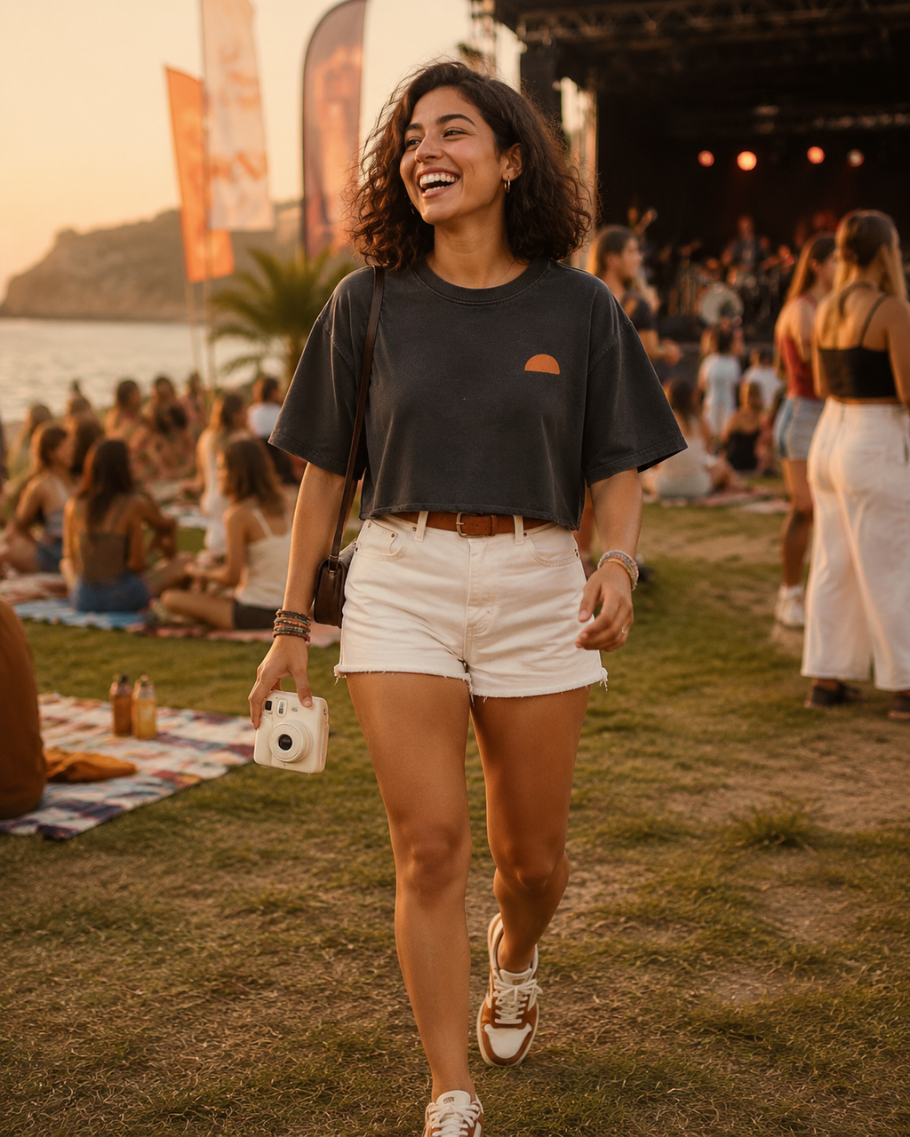 AZAL RŪH Desert Swallow Crop Top | Vintage Sunset Graphic Tee